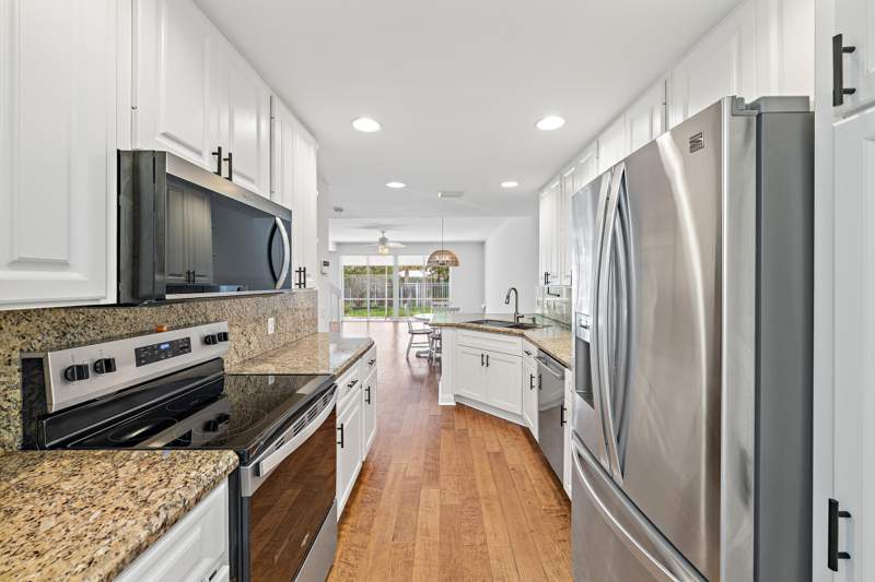 3 bedroom Townhouse at 442 Capistrano Drive, Catalina Lakes, Palm Beach Gardens — photo 3