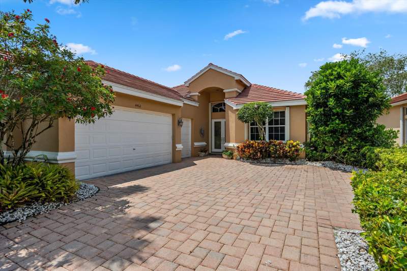 3 bedroom Single Family Residence at 4462 Hazleton Lane, Wycliffe Tr H, Lake Worth — photo 4