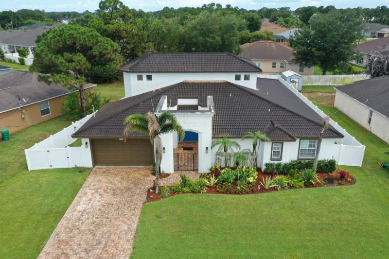 4 bedroom Single Family Residence at 6008 NW Winfield Drive, Port St Lucie Section 44, Port St. Lucie — photo 4