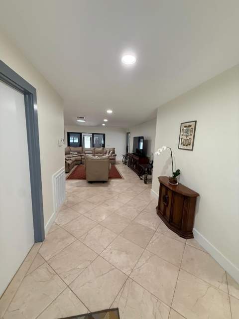 8843 SW 16th Street, Boca Raton FL - photo 7 of 65