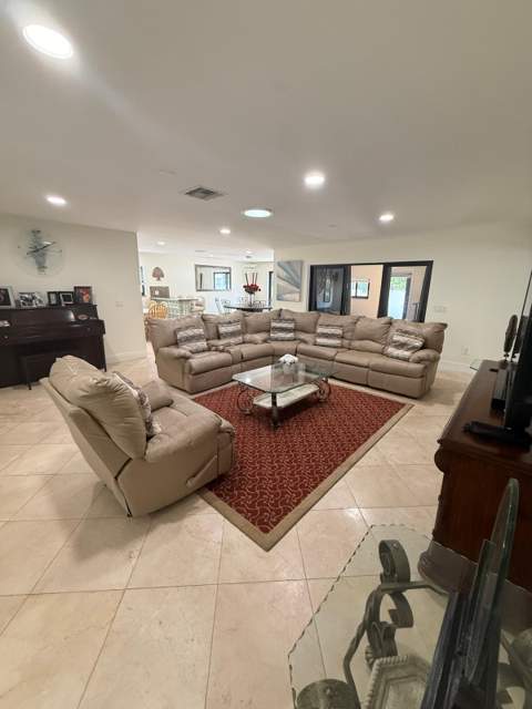 8843 SW 16th Street, Boca Raton FL - photo 11 of 65