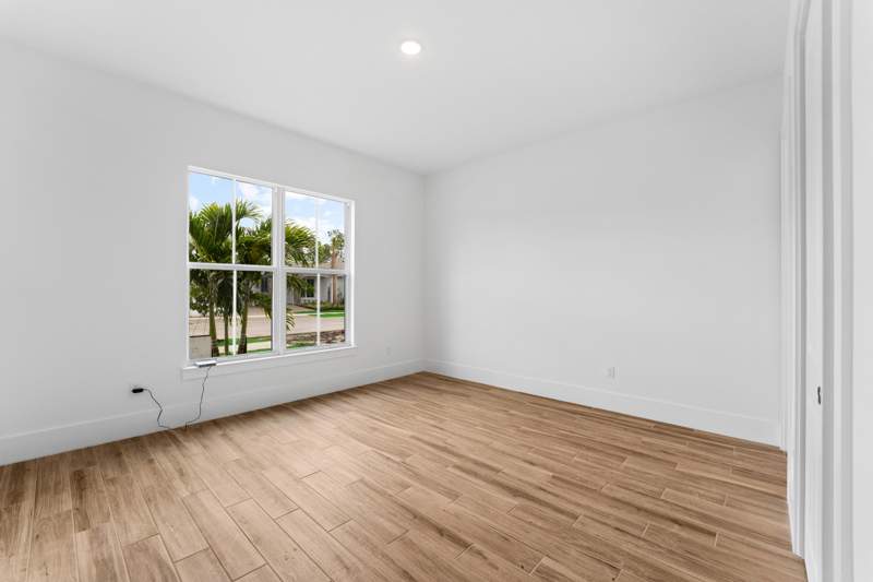 3 bedroom Single Family Residence at 10217 NW Field Flower Trail, Four Seasons at Wylder, Port St. Lucie — photo 4