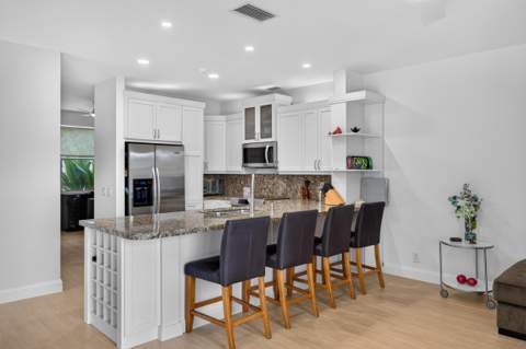 229 E Bayridge Drive, Weston FL - photo 9 of 44