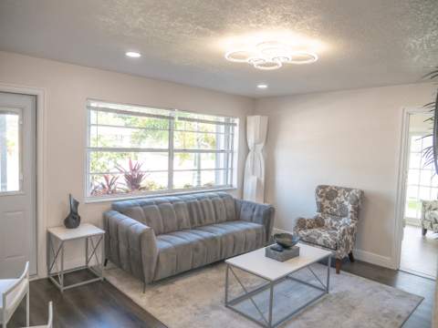 702 SW 1st Street, Delray Beach FL - photo 8 of 32