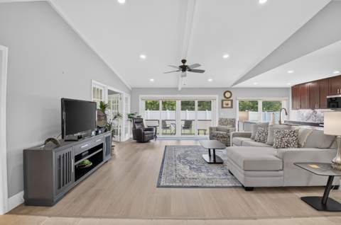 22018 Colony Drive, Boca Raton FL - photo 8 of 39