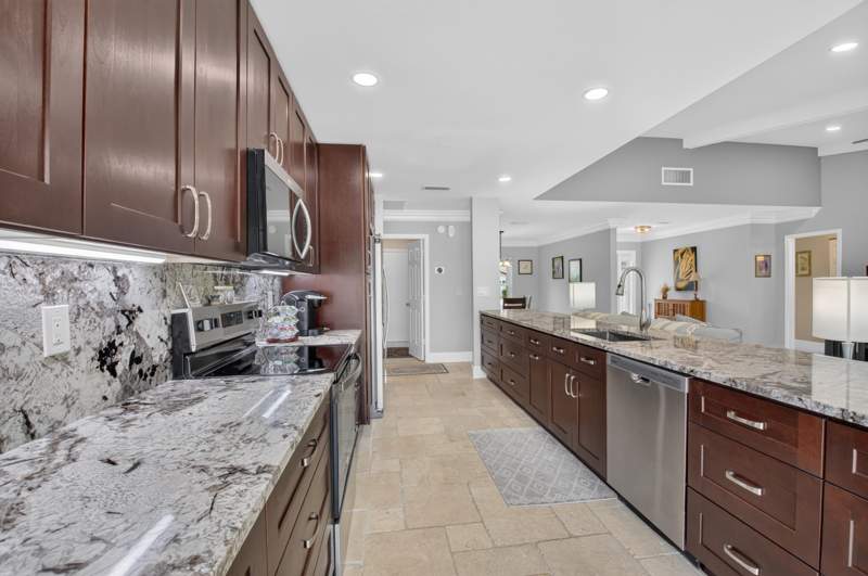 2 bedroom Single Family Residence at 22018 Colony Drive, Colony Woods As, Boca Raton — photo 3