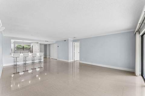 12926 Briarlake Drive #201, Palm Beach Gardens FL - photo 15 of 36
