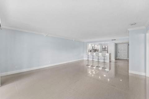 12926 Briarlake Drive #201, Palm Beach Gardens FL - photo 16 of 36