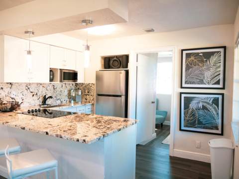 702 SW 1st Street, Delray Beach FL - photo 9 of 32