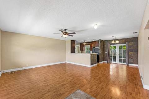 301 SE 3rd Street, Deerfield Beach FL - photo 7 of 39