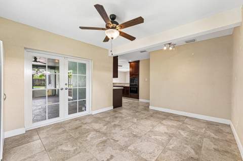 301 SE 3rd Street, Deerfield Beach FL - photo 16 of 39