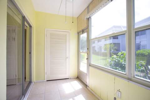 3160 Lake Osborne Drive #108, Lake Worth Beach FL - photo 7 of 16