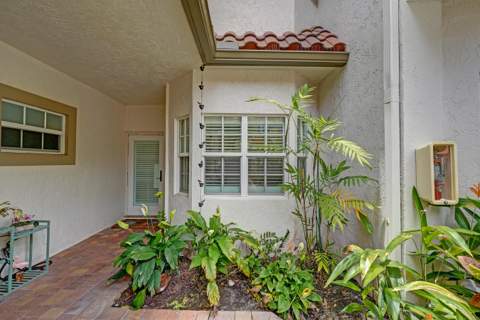 620 NE 9th Avenue #6, Fort Lauderdale FL - photo 7 of 120