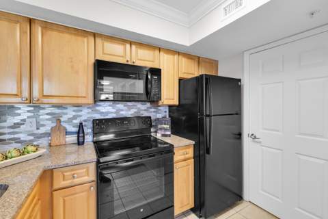 15035 Michelangelo Boulevard #303, Delray Beach FL - photo 9 of 58