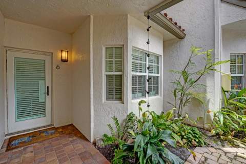 620 NE 9th Avenue #6, Fort Lauderdale FL - photo 8 of 120