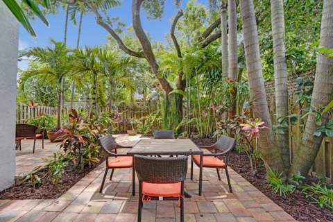 620 NE 9th Avenue #6, Fort Lauderdale FL - photo 18 of 120