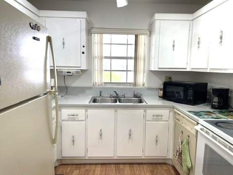 5397 Lakefront Boulevard #A, Delray Beach FL - photo 6 of 40