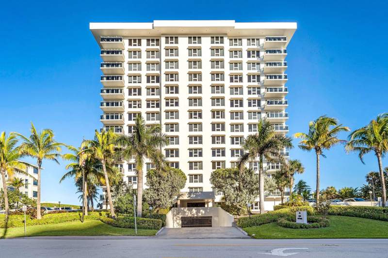 2 bedroom Condominium at 2066 N Ocean Boulevard #4NW, Ocean Reef Towers Inc Condo, Boca Raton — photo 2