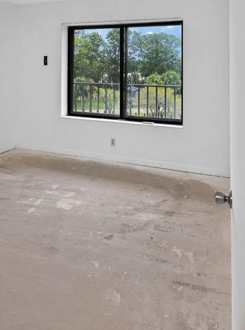 4820 Lucerne Lakes Boulevard #402, Lake Worth FL - photo 11 of 18