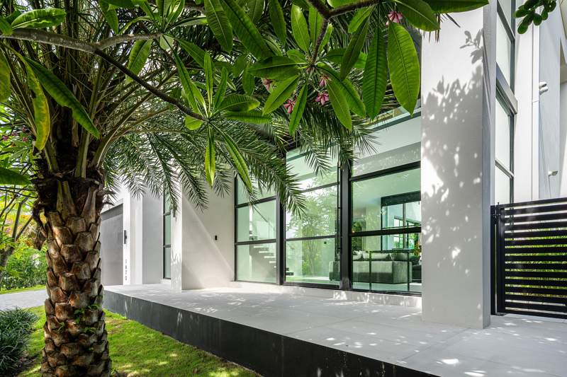 5 bedroom Single Family Residence at 1670 E Terra Mar Drive, Terra Mar Island Estates , Lauderdale-By-The-Sea — photo 5
