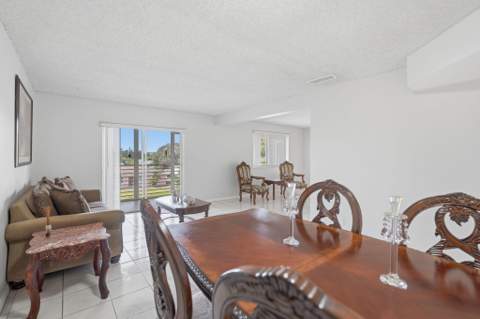 2606 Garden Drive #305, Lake Worth FL - photo 14 of 24