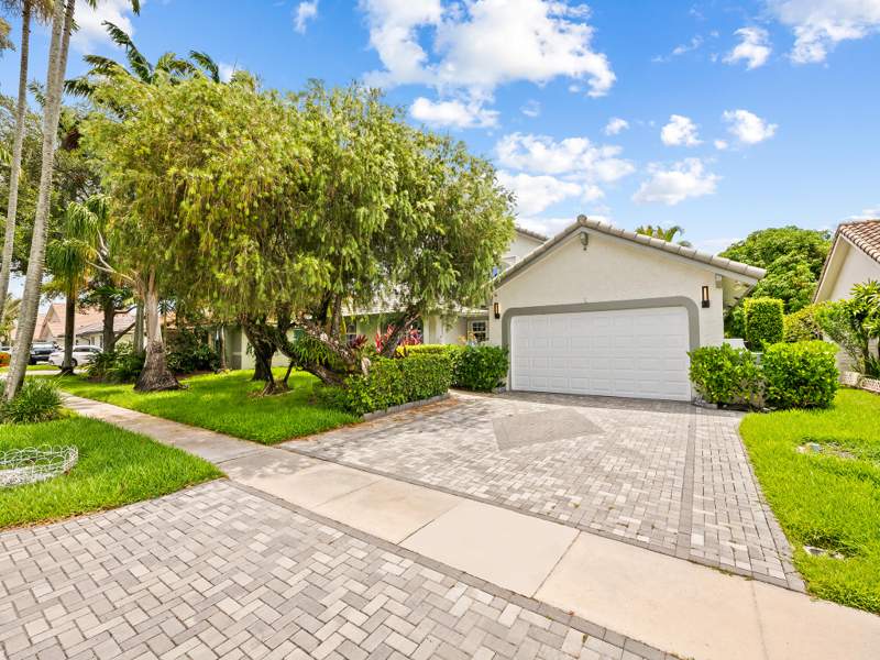 3 bedroom Single Family Residence at 1750 W Oak Knoll Circle, Pine Lake Ridge Replat, Davie — photo 5