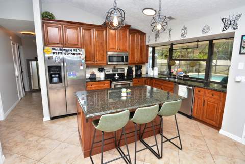 2082 SE Camilo Street, Port St. Lucie FL - photo 11 of 62