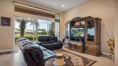 7049 Veneto Drive, Boynton Beach FL - photo 24 of 50