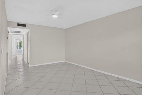 3057 Yarmouth C, Boca Raton FL - photo 9 of 65