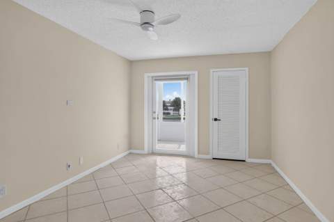 3057 Yarmouth C, Boca Raton FL - photo 14 of 65
