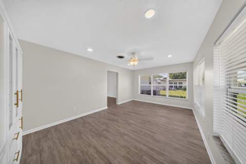 216 W Arbor Avenue, Port St. Lucie FL - photo 15 of 33