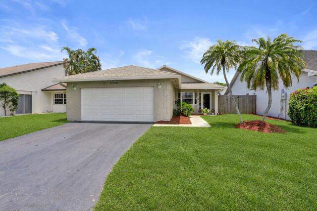 3 bedroom Single Family Residence at 8340 SW 41st Street, Woods Of Rolling Hills, Davie — photo 2