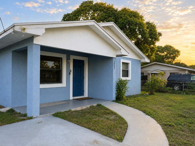 3 bedroom Single Family Residence at 2903 Avenue R, Sunrise Park 1, Fort Pierce — photo 3
