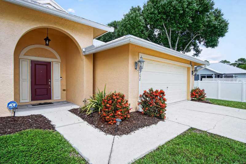 4 bedroom Single Family Residence at 3408 SW Funtuna Street, Port St Lucie Section 7, Port St. Lucie — photo 4
