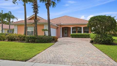 11237 SW Olmstead Drive, Port St. Lucie FL - photo 8 of 46