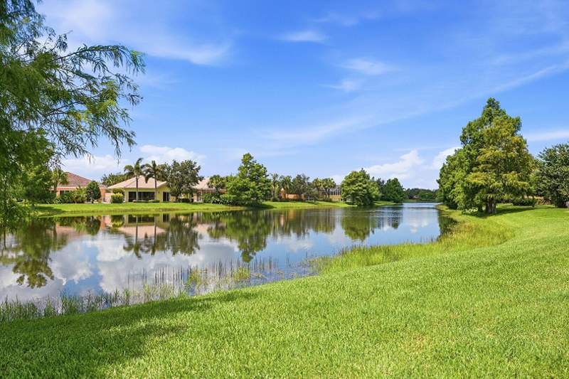 4 bedroom Single Family Residence at 11237 SW Olmstead Drive, Tradition Plat No 30, Port St. Lucie — photo 3