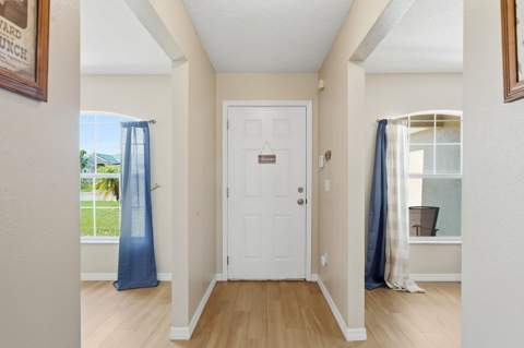 1781 SW Starman Avenue, Port St. Lucie FL - photo 6 of 42