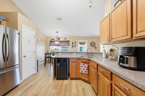 1781 SW Starman Avenue, Port St. Lucie FL - photo 13 of 42