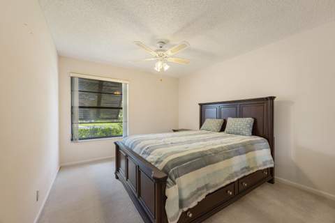 9 Ridge Pointe Drive #D, Boynton Beach FL - photo 16 of 24