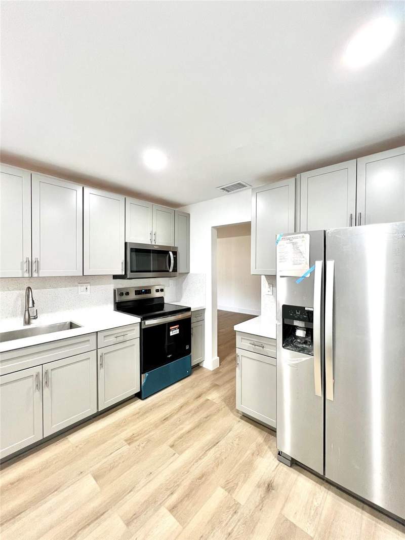 2 bedroom Condominium at 2510 SW 81st Avenue #208, Arrowhead Condo No V, Davie — photo 2