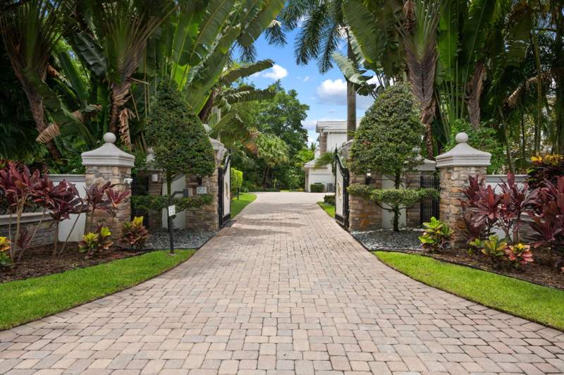 6 bedroom Single Family Residence at 8950 NW 70th Court, Bbb Ranches, Parkland — photo 5