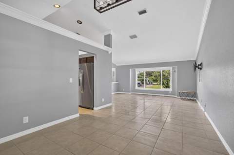 14935 89th Place, Loxahatchee FL - photo 9 of 61