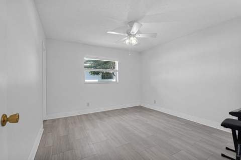1050 NW 73rd Terrace, Margate FL - photo 12 of 33