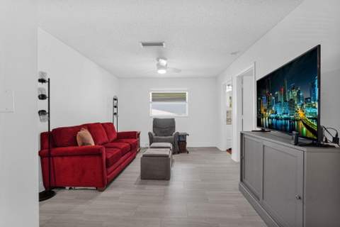1050 NW 73rd Terrace, Margate FL - photo 15 of 33