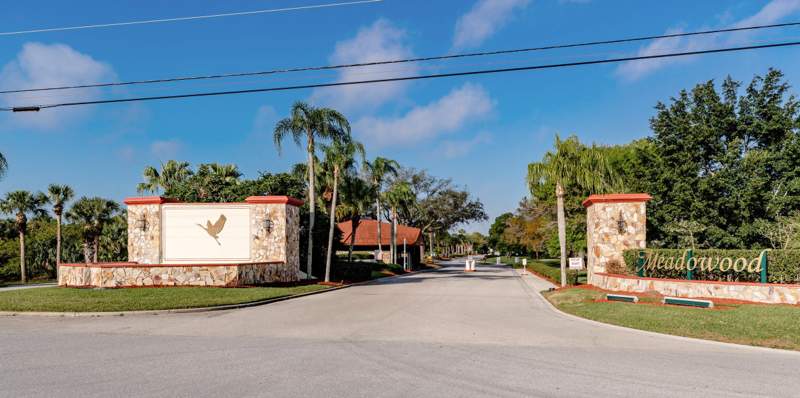 2 bedroom Condominium at 9460 Meadowood Drive #104, Quail Run Village (Pattio Rizzo Plaza), Fort Pierce — photo 2