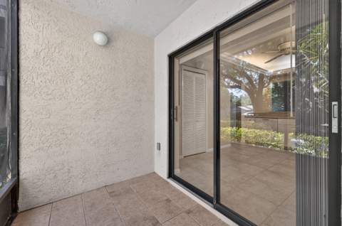 9460 Meadowood Drive #104, Fort Pierce FL - photo 14 of 57
