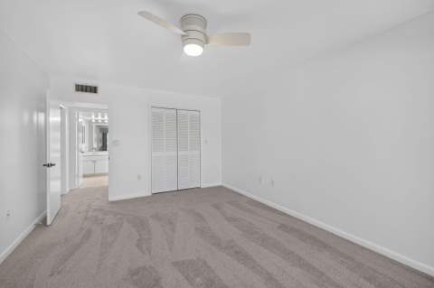 9460 Meadowood Drive #104, Fort Pierce FL - photo 24 of 57