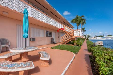 925 SW 11th Avenue #3j, Hallandale FL - photo 22 of 28