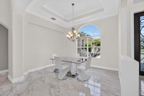 8055 Woodsmuir Drive, West Palm Beach FL - photo 15 of 99