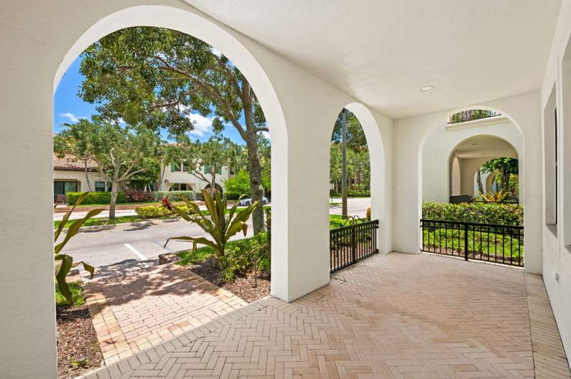 3 bedroom Townhouse at 3171 NW 125th Avenue, Sawgrass Lakes, Sunrise — photo 3